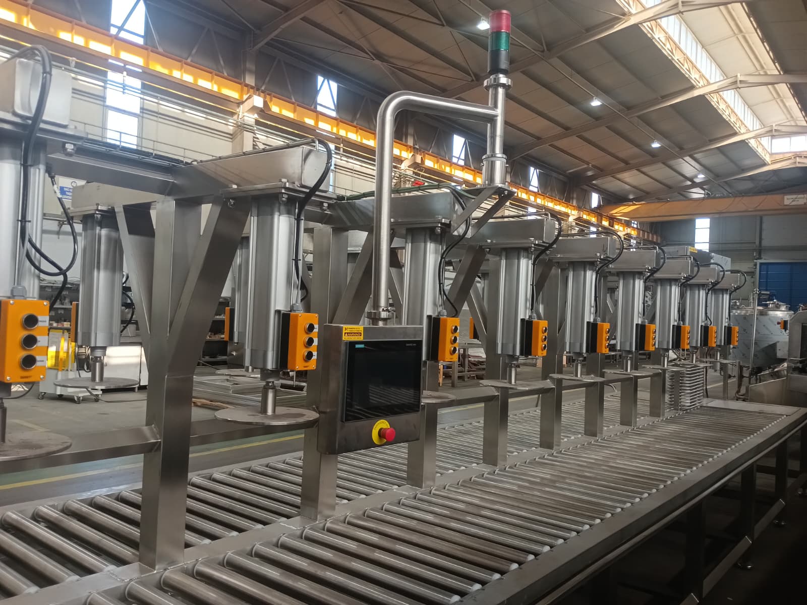 نظام أتمتة آلة كبس الجبن